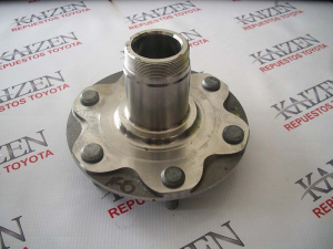 MAZA DE RUEDA DELANTERA HILUX/SW4 4X2 2005-2015 ORIGINAL