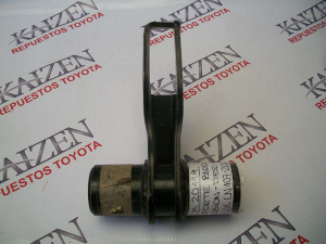 SOPORTE DERECHO BARRA TORSION HILUX 4X4 1994-2004 4X4 - 4X2 2001-2004