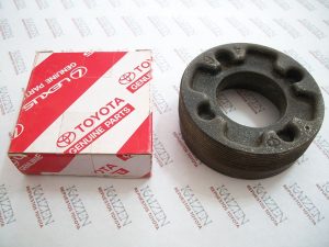 TUERCA AJUSTE CAJA DIRECCION HILUX /90 CELICA ORIGINAL